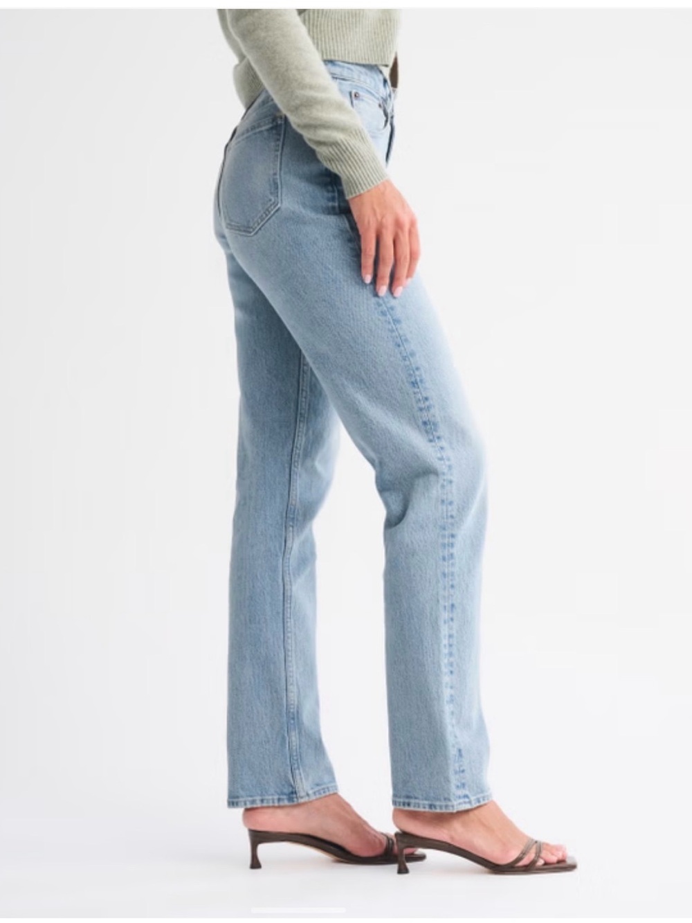 Ultra High Rise 90s Straight Jean - Picture 2 of 9